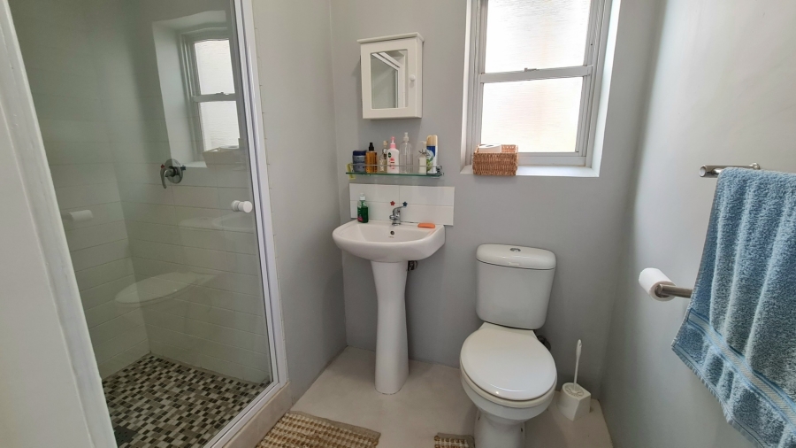 4 Bedroom Property for Sale in Lookout Beach Western Cape